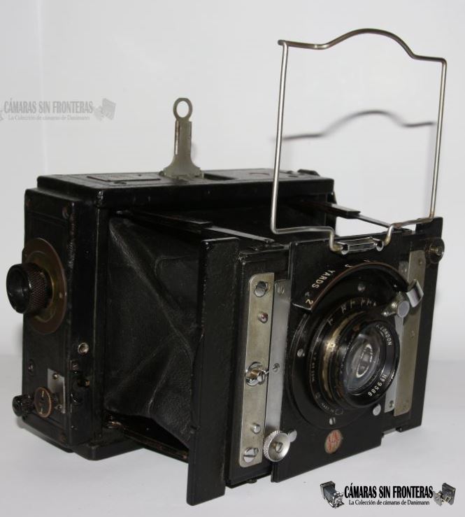 Van Neck Press Camera
